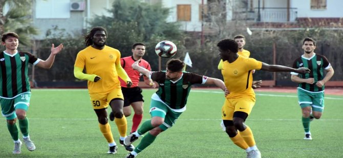 İzmir Derbisinde Gol Var Kazanan Yok