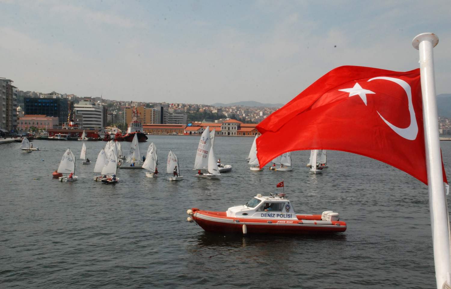 Rekabetçi Türkiye’nin Yolu Denizlerden Geçiyor