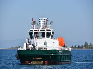 Aliağa Belediyesi’nden Deniz Yüzeyine Özel Bakım