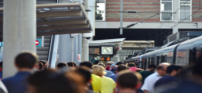 Raylı Sistem Büyüyor, İzmir Gelişiyor