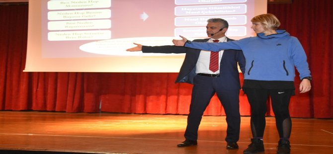 Aliağa Belediyesi’nden Çalışanlarına Motivasyon Semineri