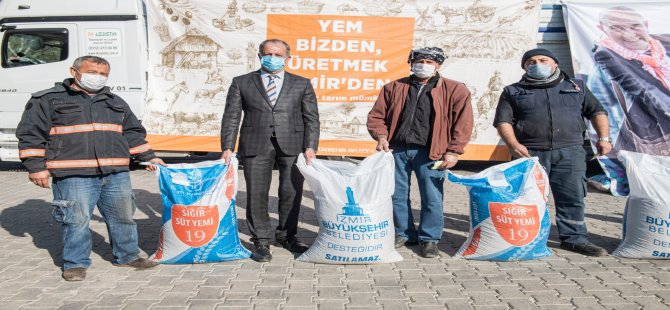 Aliağalı Üreticilere Büyükşehir’den Yem Desteği