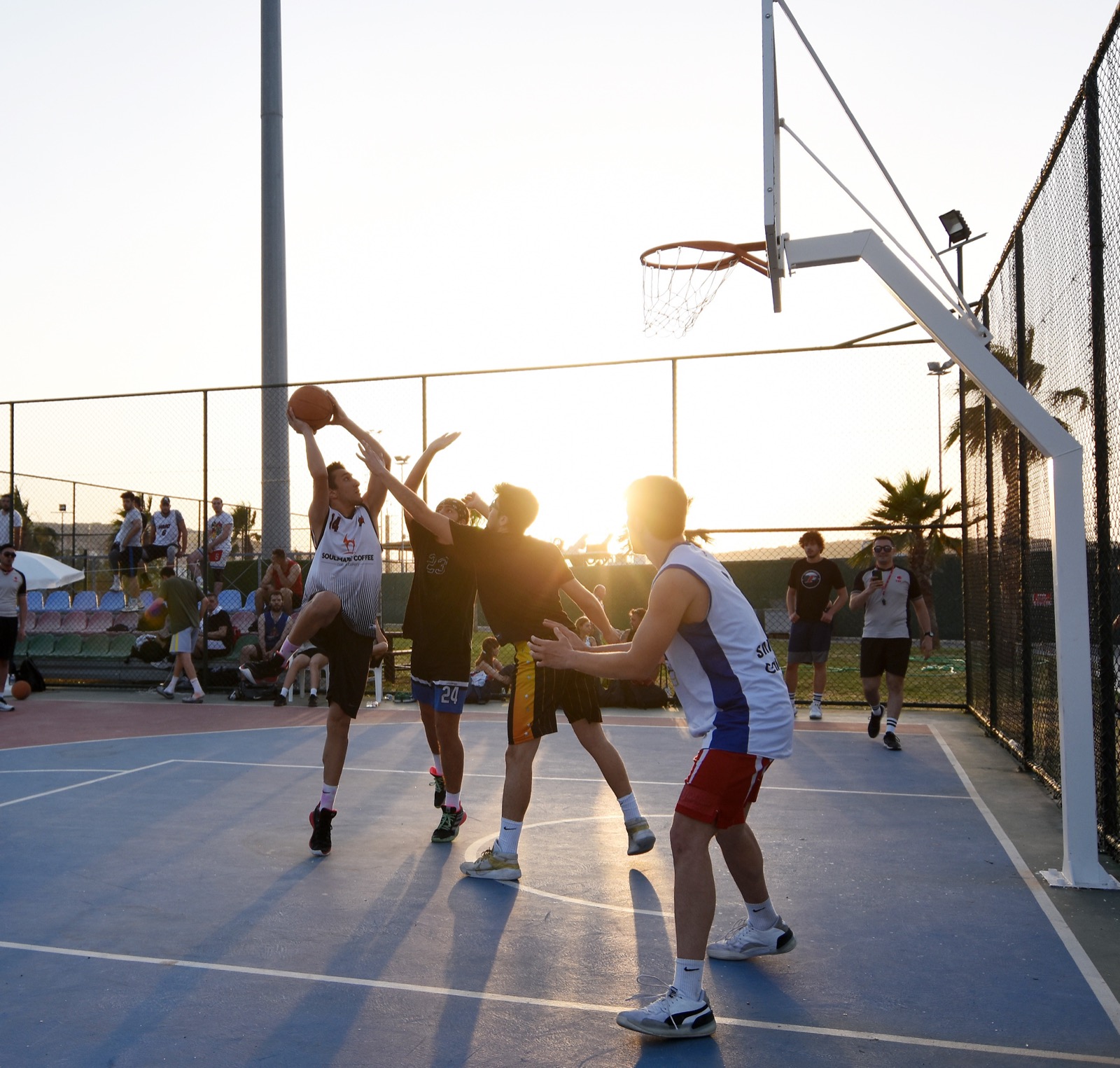 Streetball coşkusu Aliağa’da