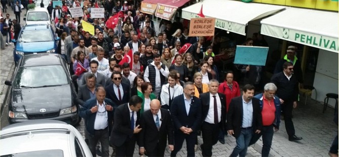 Tunç Soyer ve Şenol Aslanoğlu’na Dikili’de miting gibi karşılama