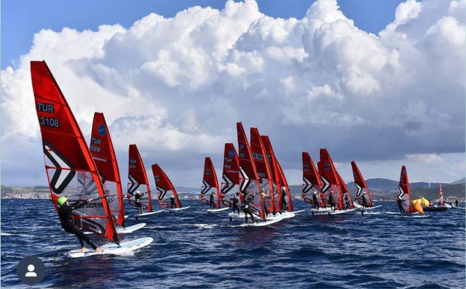 Windsurf Türkiye Slalom Ligi Foça Etabıyla Başlıyor