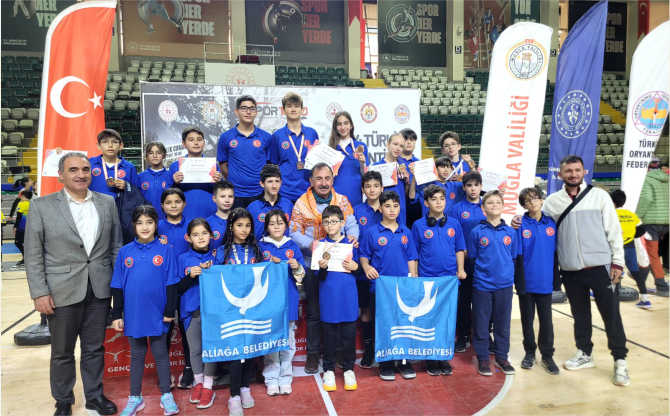 Aliağalı Oryantiringciler Muğla’dan 8 Türkiye Derecesiyle Döndü