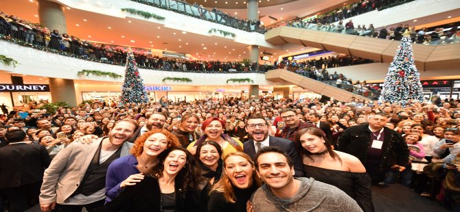 İzmir’de Görümce Kahkahası