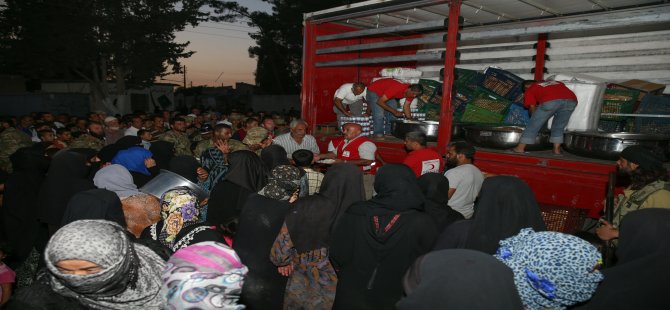 Kızılay’ın Yardımları İle Cerablus Her Gece Tok Uyuyor