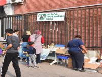 Aliağa’da Sokak Hayvanları Yararına Kermes Düzenlendi