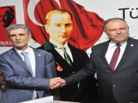 Aliağa İyi Parti'de Başkan Adayları Güç Birleştirdi