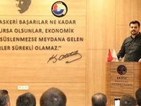 İzmir Milletvekili Eyyüp Kadir İnan Bergama’yı Ziyaret Etti