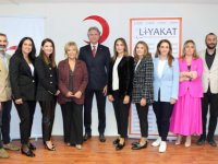 Türk Kızılay İzmir Kadın ve LİYAKAT el ele büyüyecek
