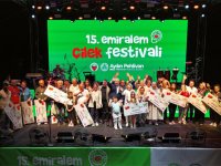 Emiralem Çilek Festivali rekor kırdı: milyonu geçti!
