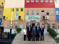 Başkan Erdoğan, İl Milli Eğitimi Müdürü Oğuz İle Birlikte Okul Ziyaretleri Yaptı