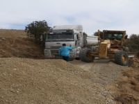 Mahallelerin Yol Sorunları Ortadan Kalkıyor