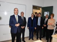 Başkan Altepe Türkçe Öğrenen Suriyelileri Ziyaret Etti
